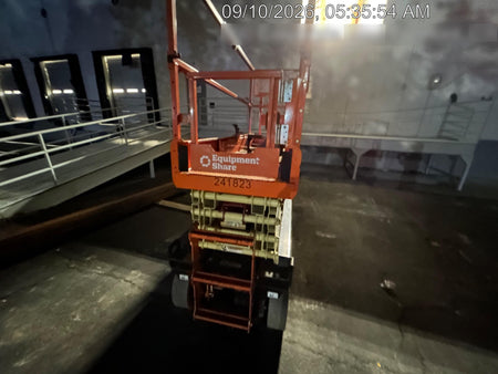 2022 JLG ES2632