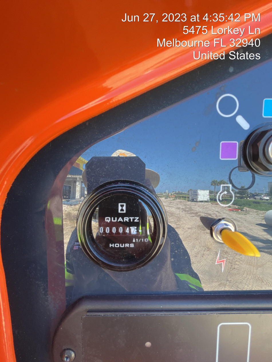 2023 JLG 460SJ