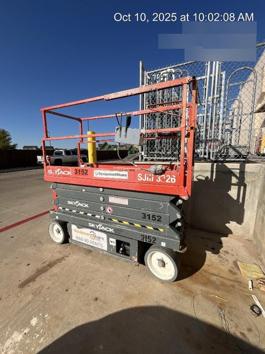 2017 SKYJACK SJIII-3226
