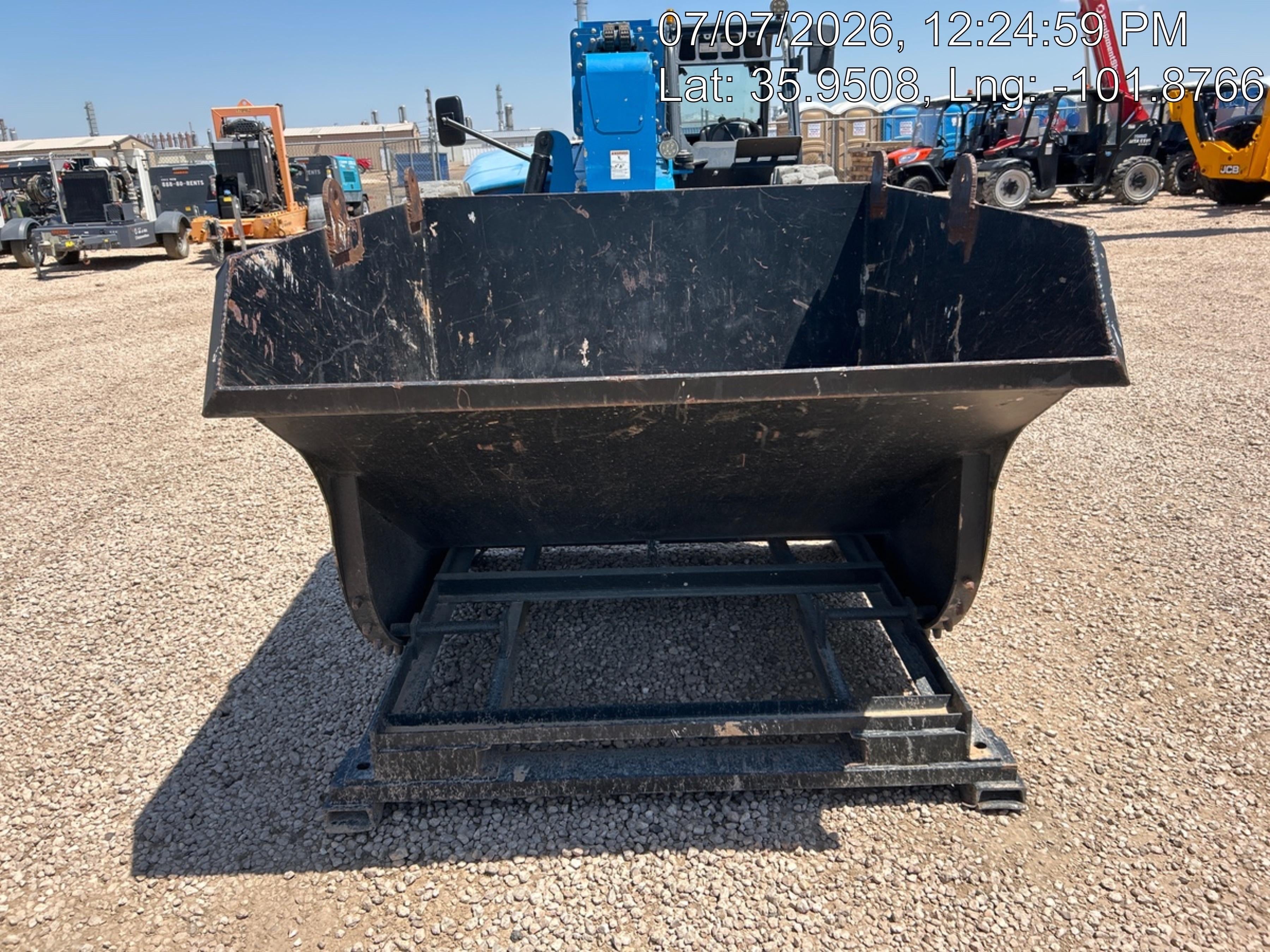 2025 STAR INDUSTRIES M-1820 - Self-Dump Hopper
