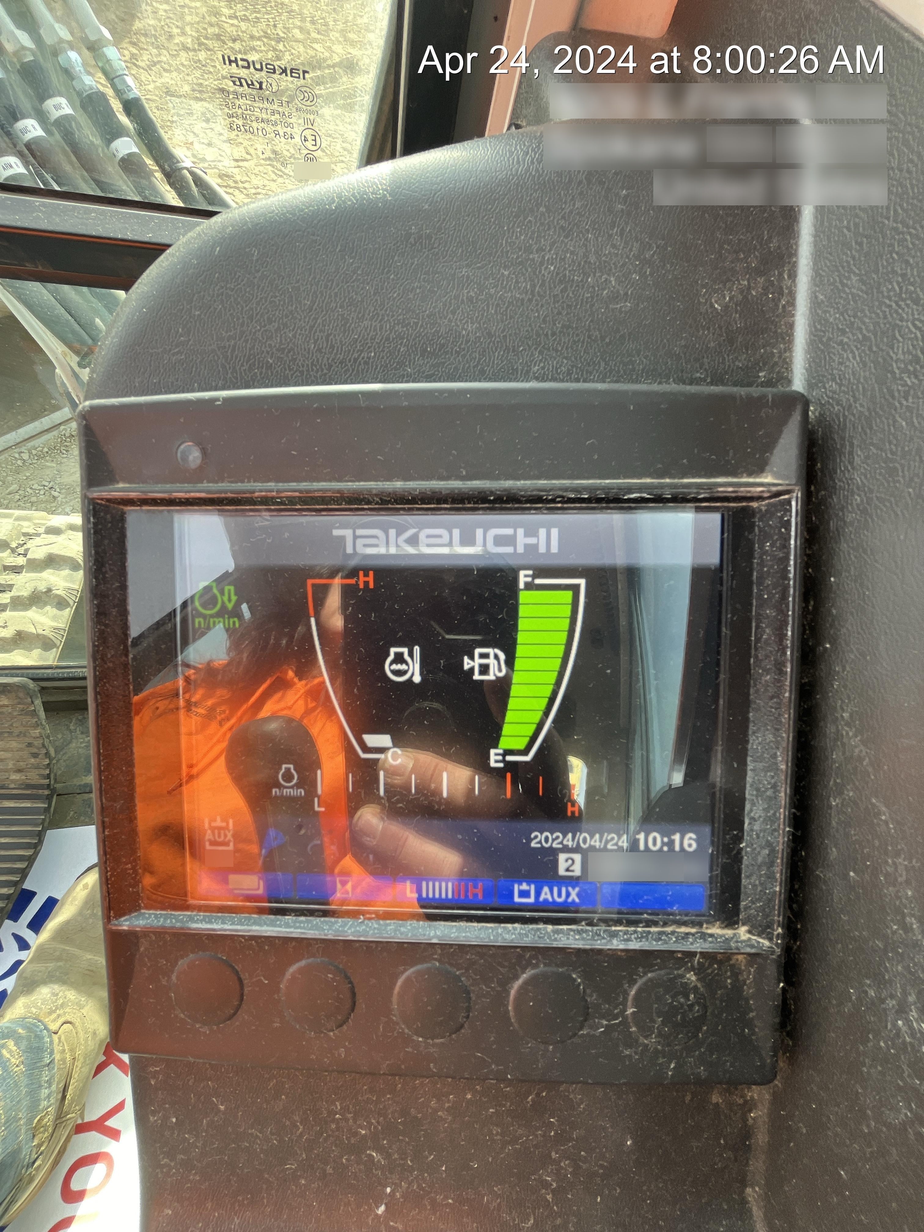 2022 TAKEUCHI TB235-2CR