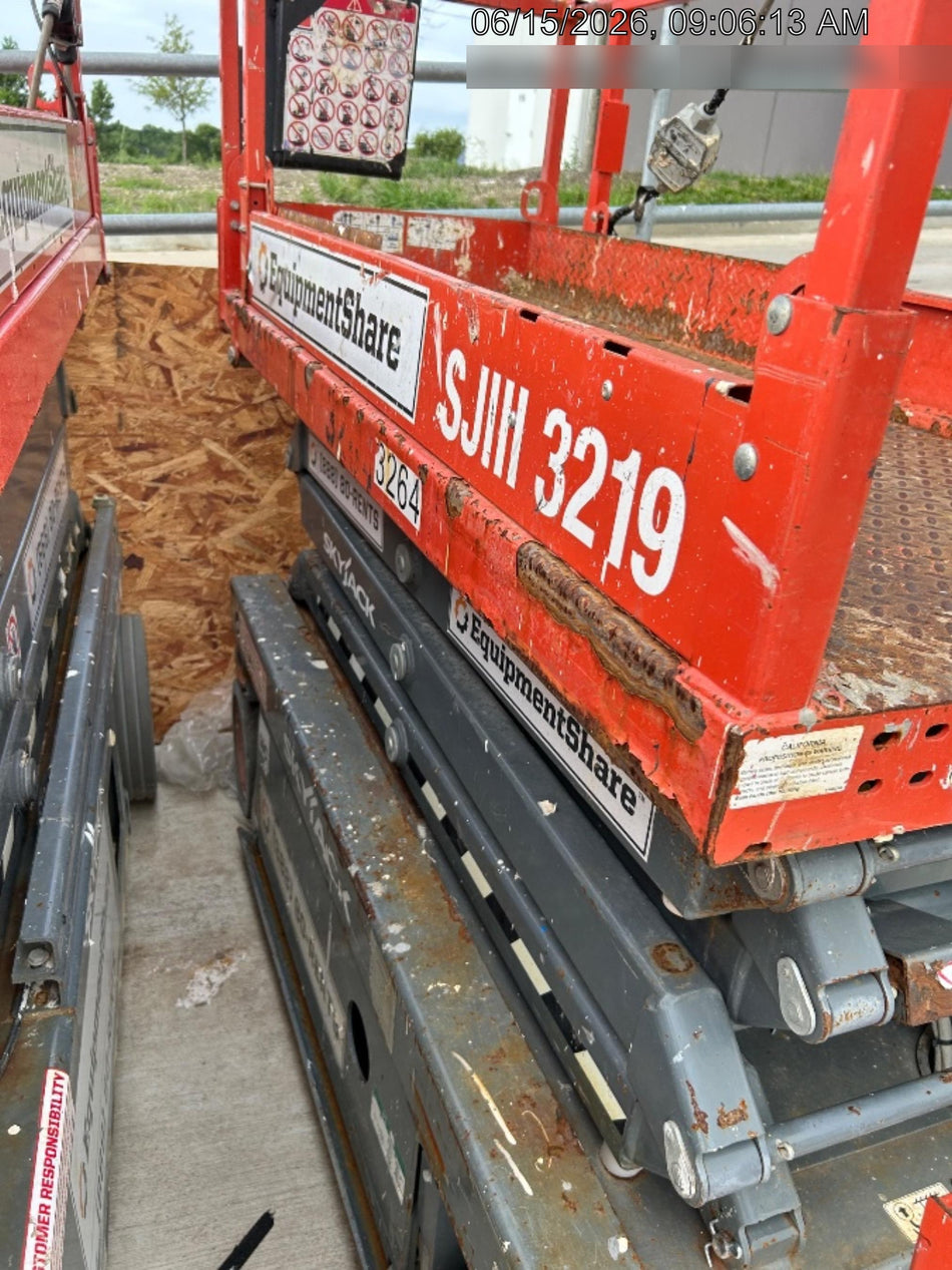 2017 Skyjack SJIII-3219 Skyjack SJ3219 Scissor Lift