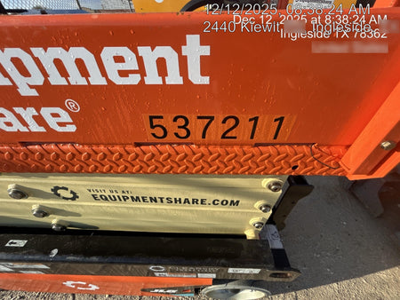 2025 JLG ES1932