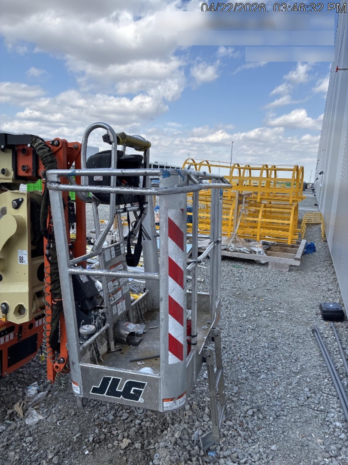 2022 JLG X600AJ
