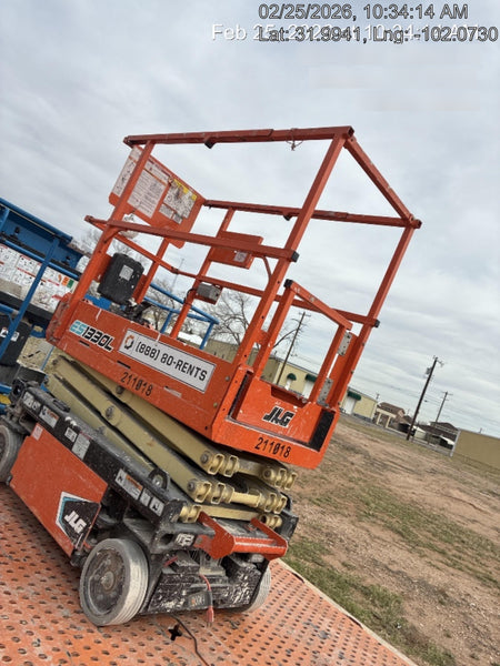 2022 JLG ES1330L