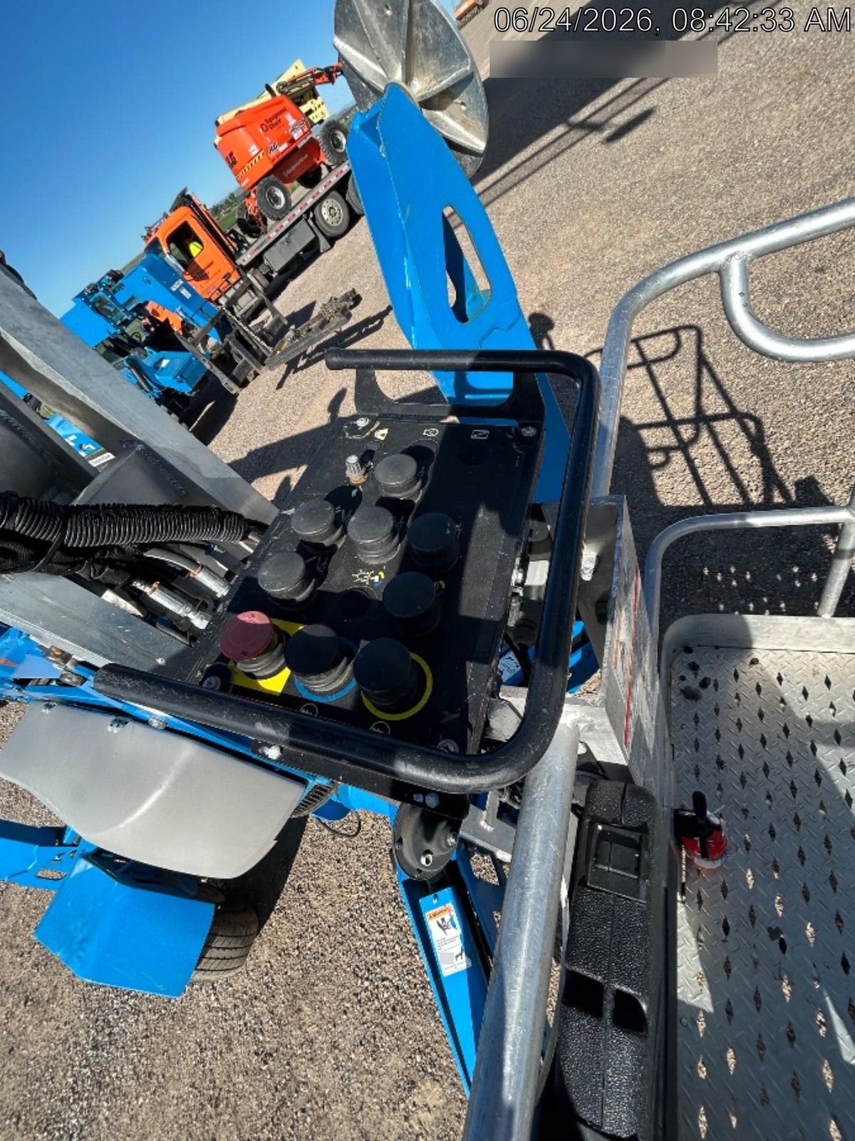 2020 GENIE TZ-50