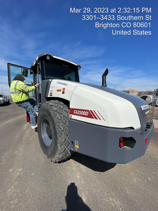 2023 DYNAPAC CA2500D