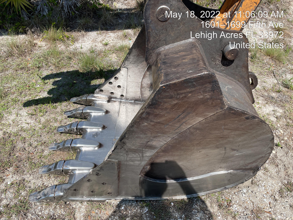 2016 CASE 48" Bucket - Case