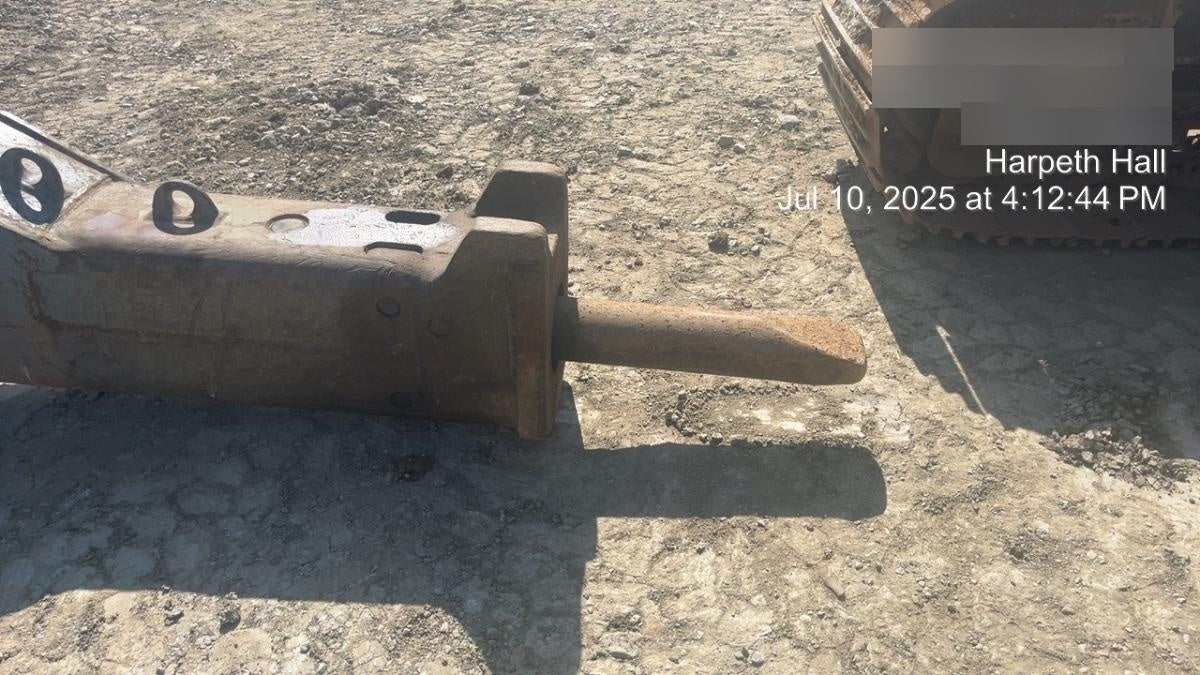 2021 EPIROC EC140T