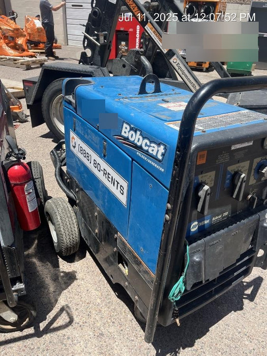 2019 Miller Electric BOBCAT 250 Standard w/Running Gear, Bracket, Hose