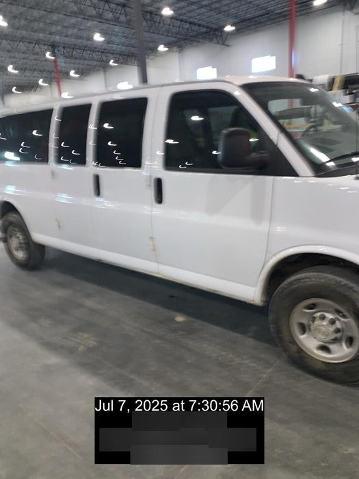 2023 CHEVROLET Express Van - Rental