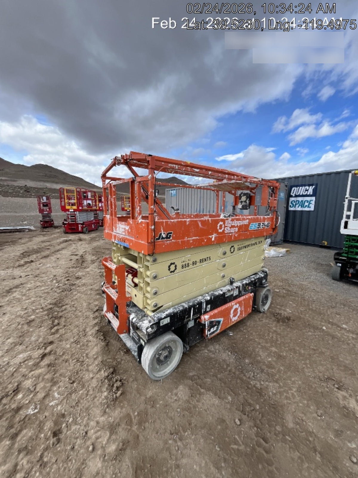2022 JLG ES3246