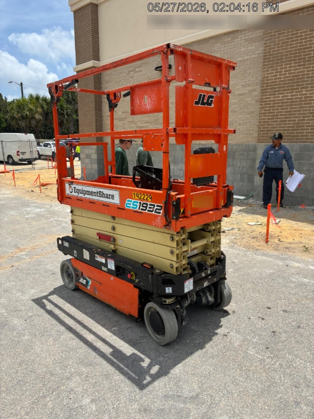 2021 JLG ES1932