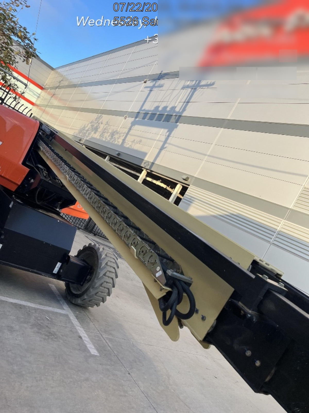 2025 JLG 660SJ