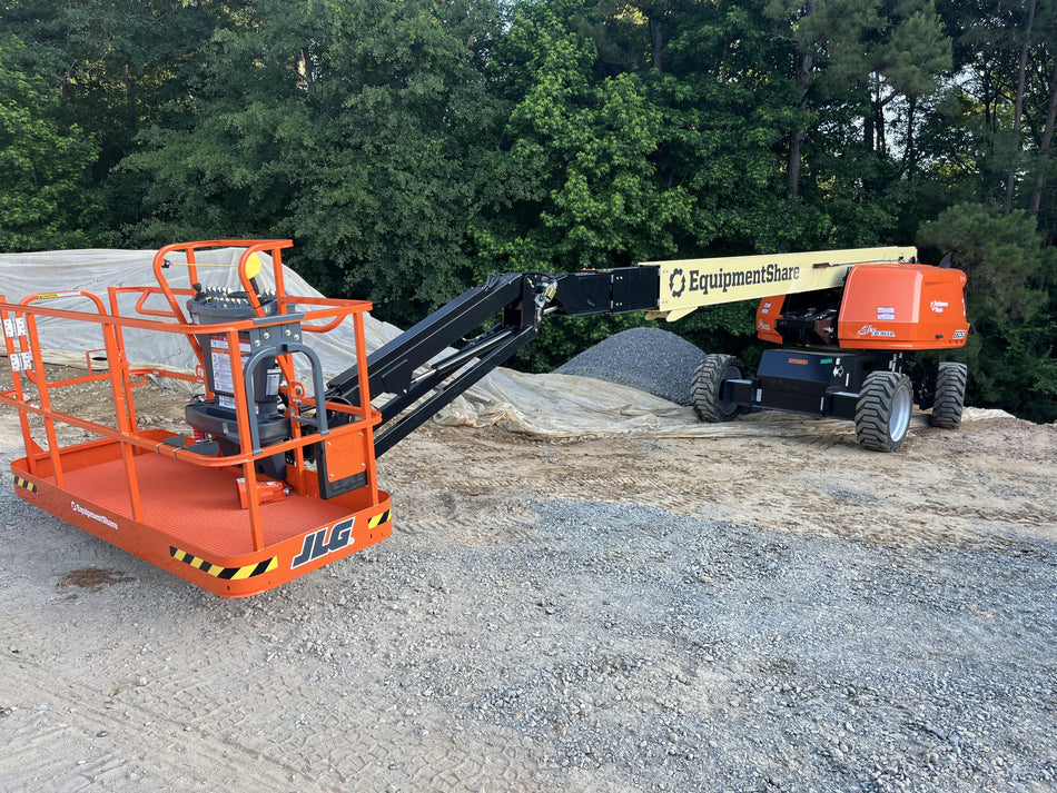 2024 JLG 660SJ