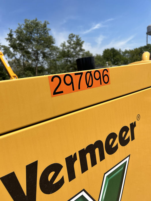 2023 Vac-Tron LP573XDT T4 Koehler Diesel Engine, 500 Gallon Debris Tank, x2 100 Gallon Water Tanks