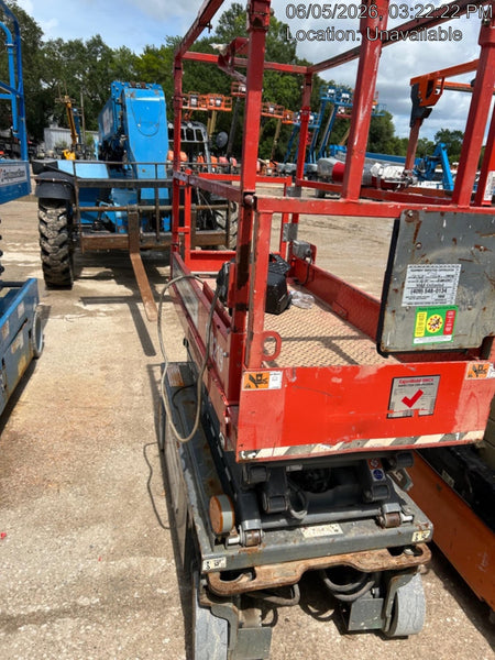 2022 JLG ES1932