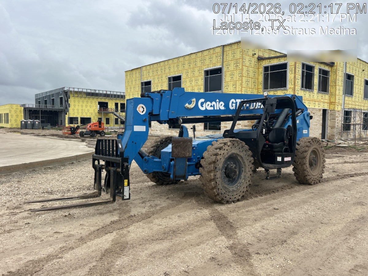 2018 GENIE GTH-1056