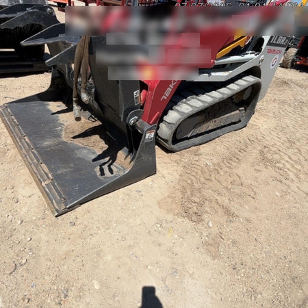 2023 TAKEUCHI TL8R2-R