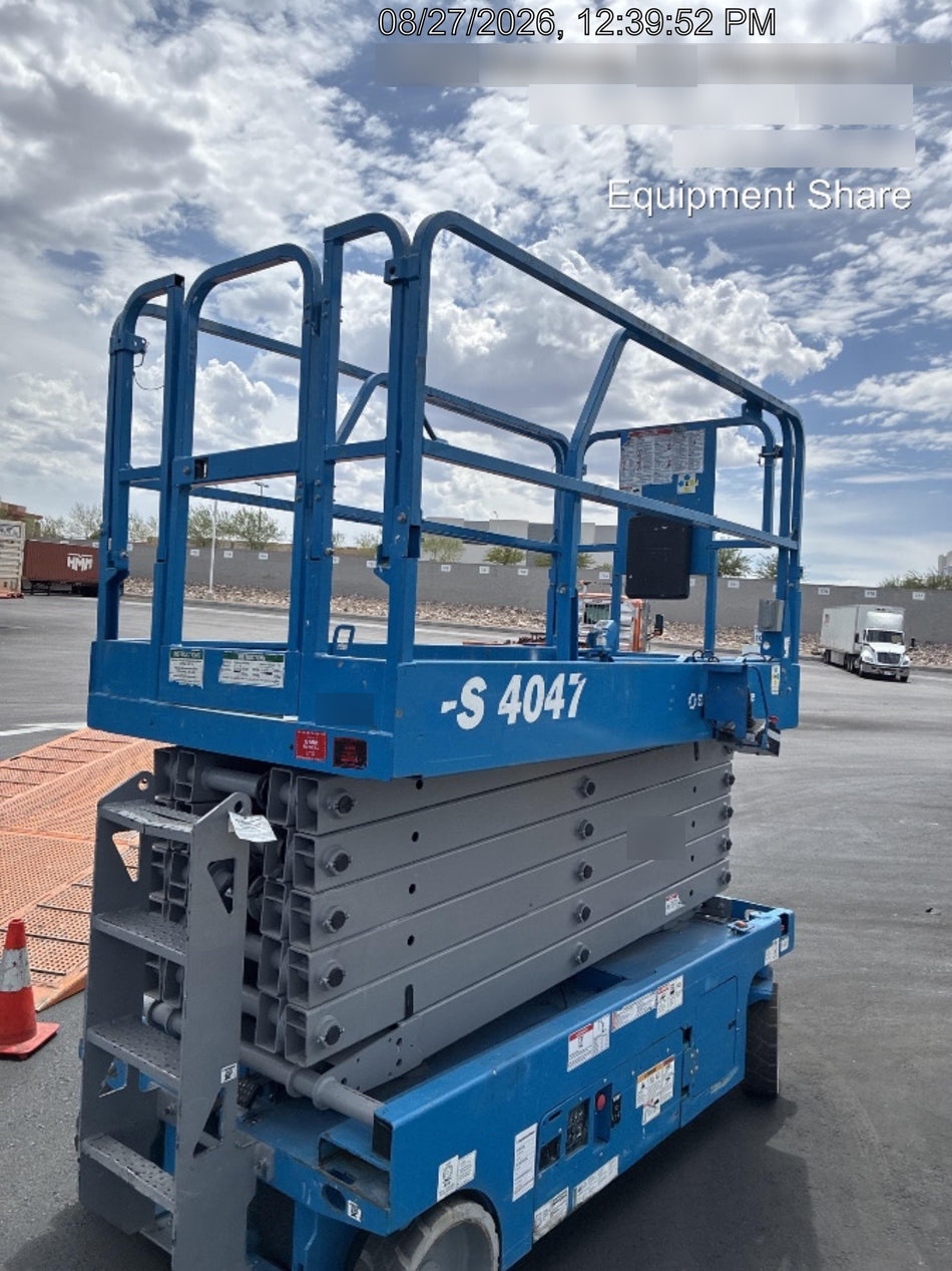 2018 GENIE GS-4047