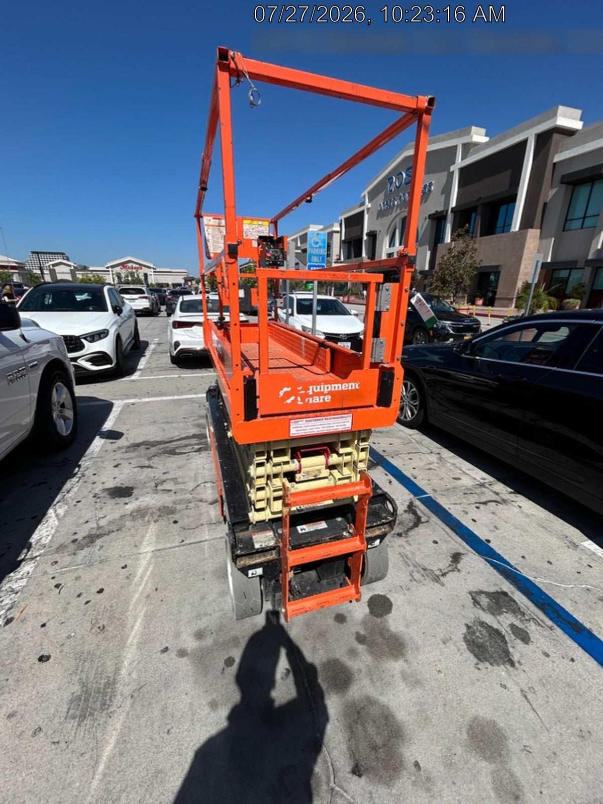 2022 JLG ES2632