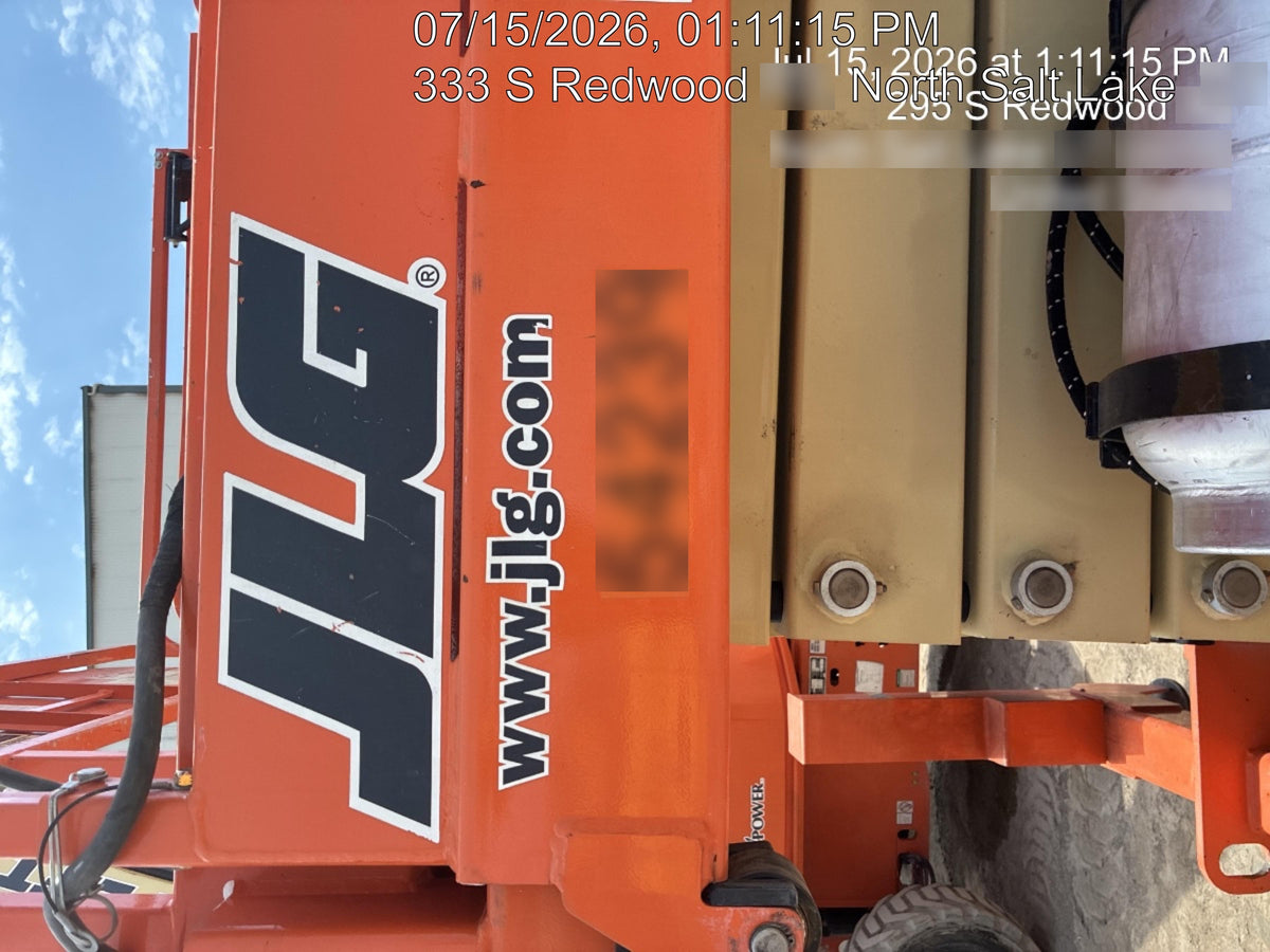 2020 JLG 430LRT