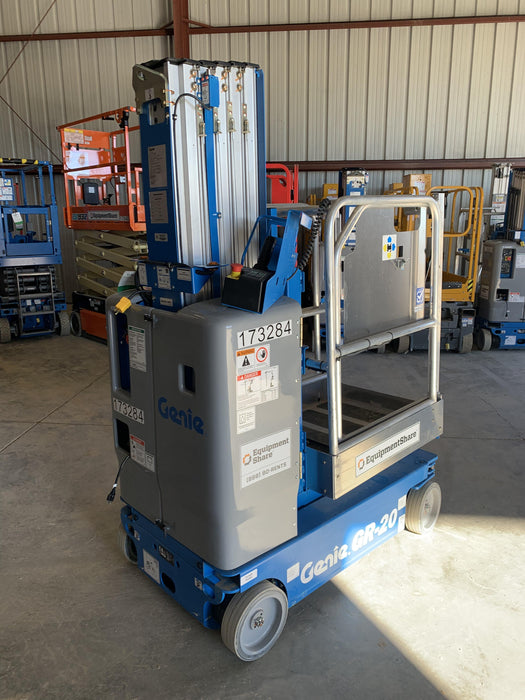 2021 GENIE GR-20