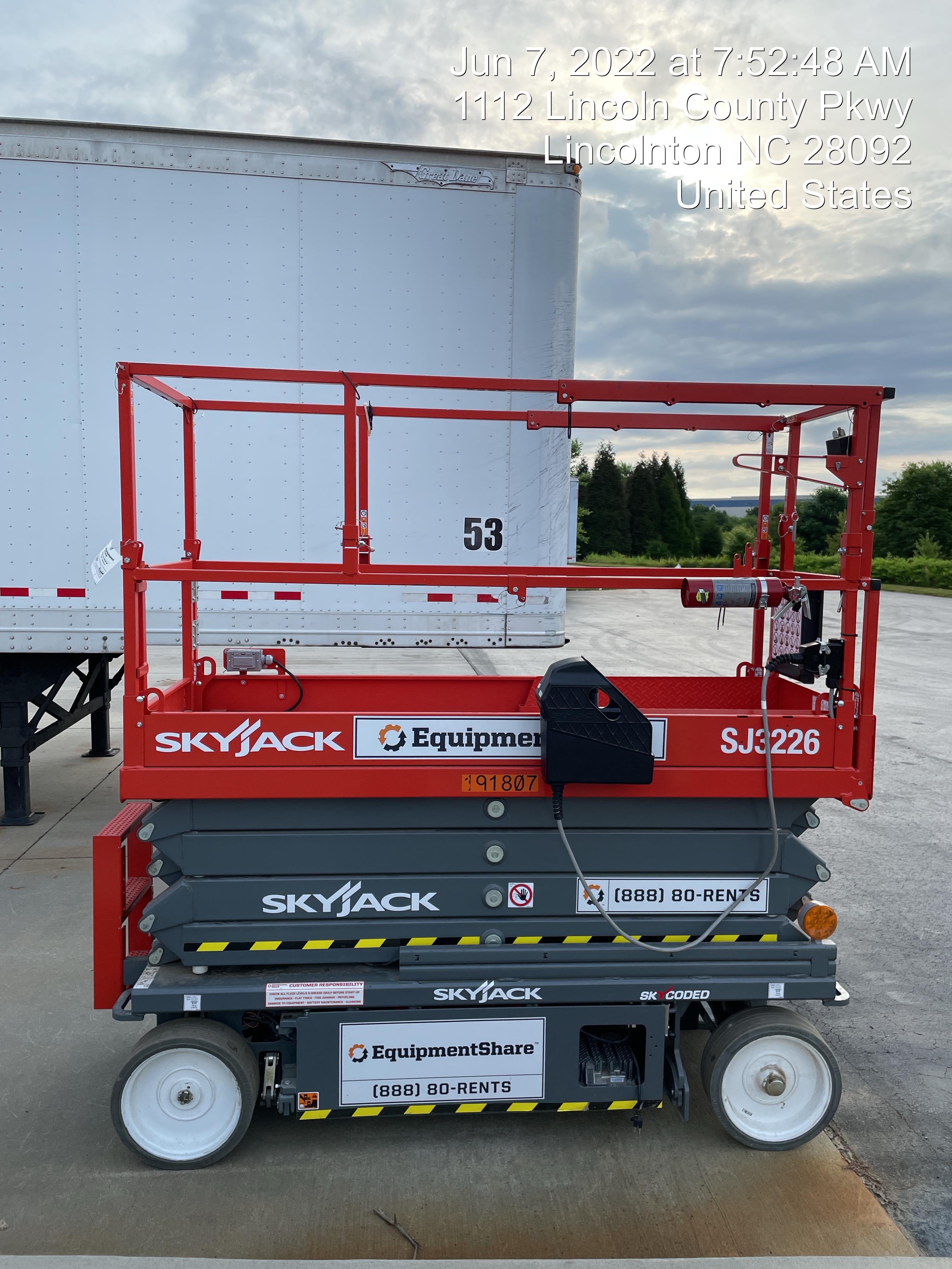 2021 SKYJACK SJ3226
