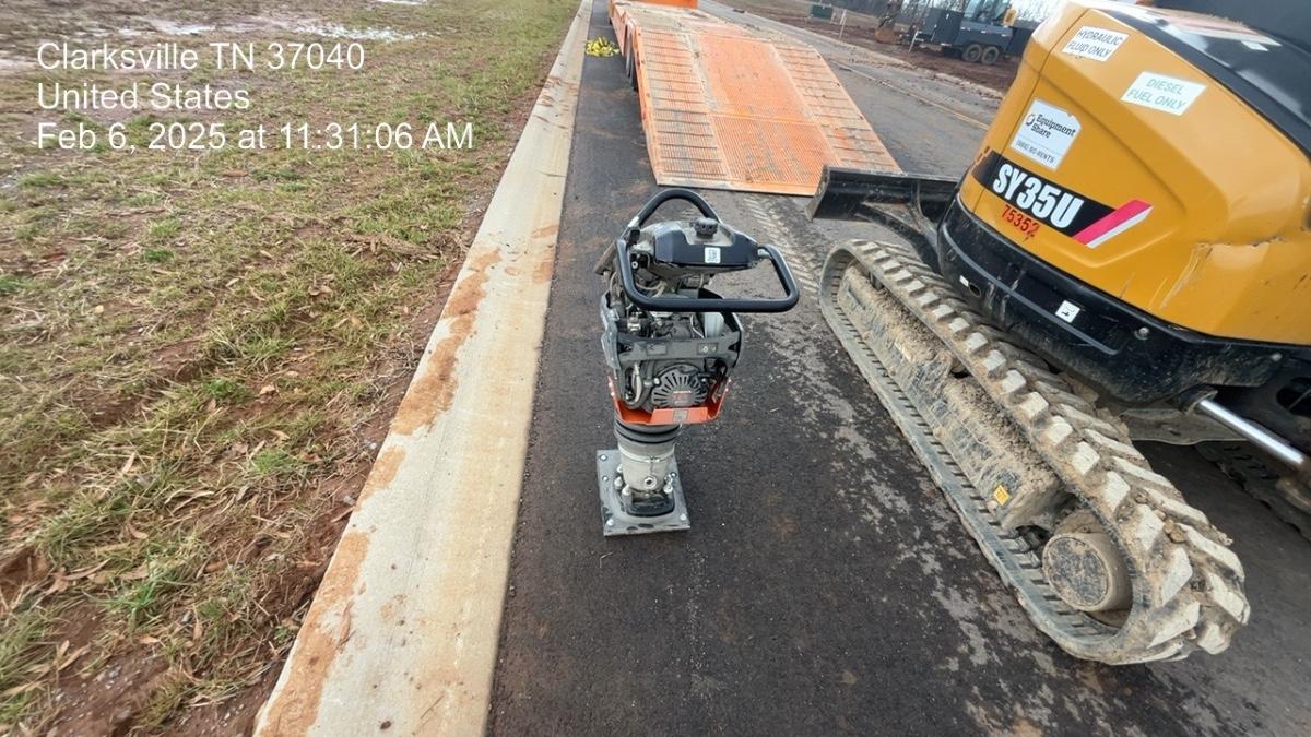 2024 HUSQVARNA LT6005