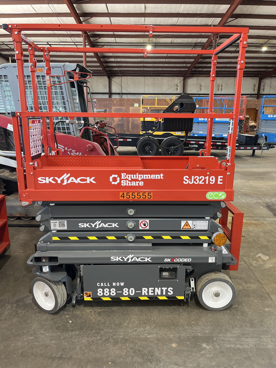 2024 Skyjack SJ3219 Electric Drive, Sld NM Tires, DBcns, RFRails, Power to Platform, T3 + Access Control