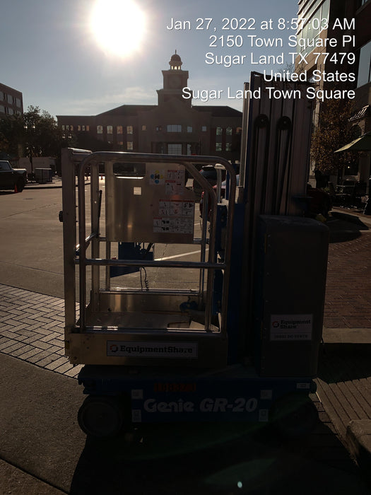 2021 GENIE GR-20