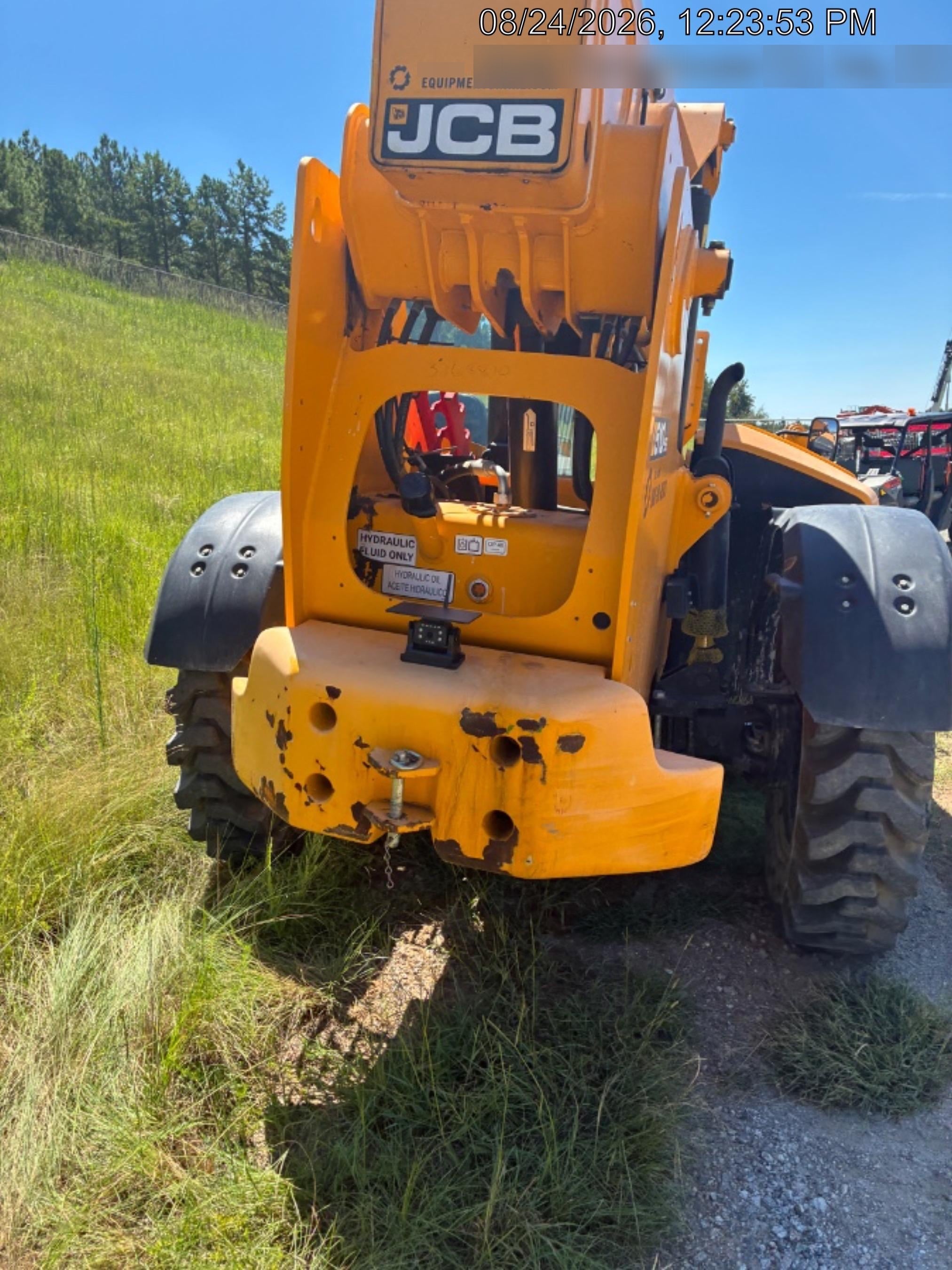 2023 JCB 510-56