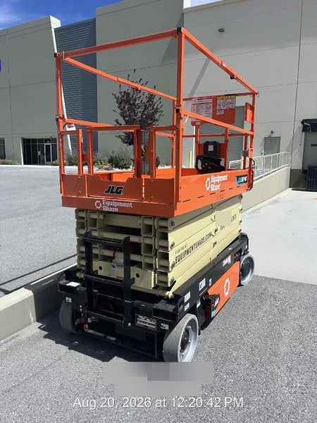 2025 JLG ES3246
