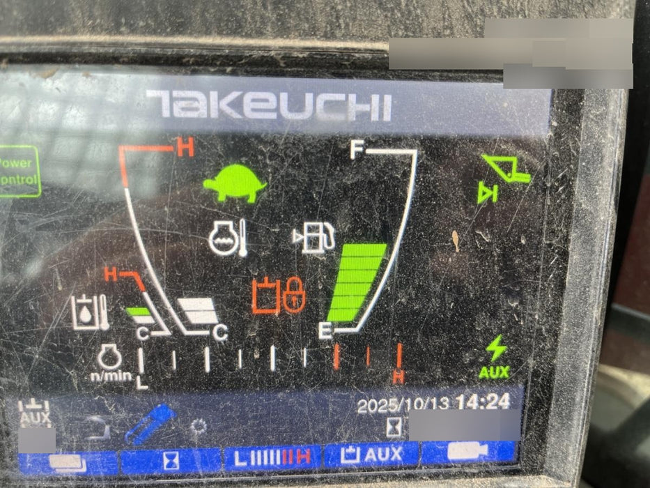 2019 TAKEUCHI TL10V2-CR