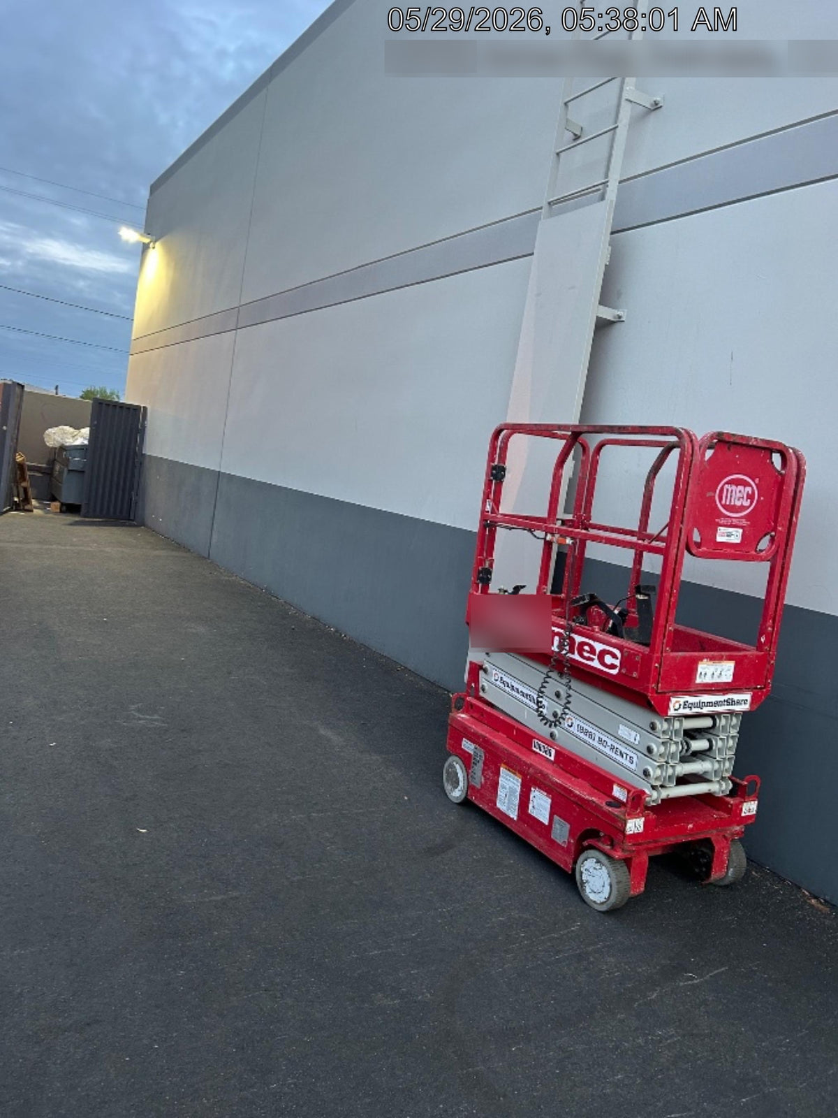 2020 MEC 1330SE Solid NM Tires, Steel Swing out Doors, LCS, Beacon, 900W Inverter
