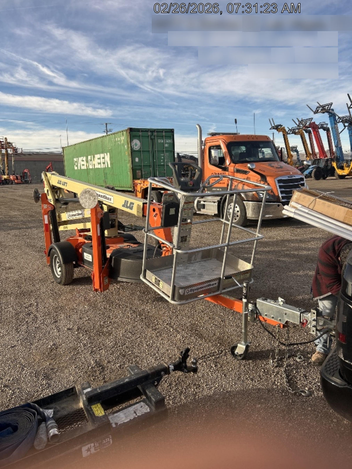 2022 JLG T350
