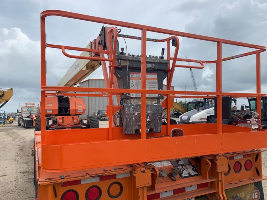 2019 JLG 860SJ
