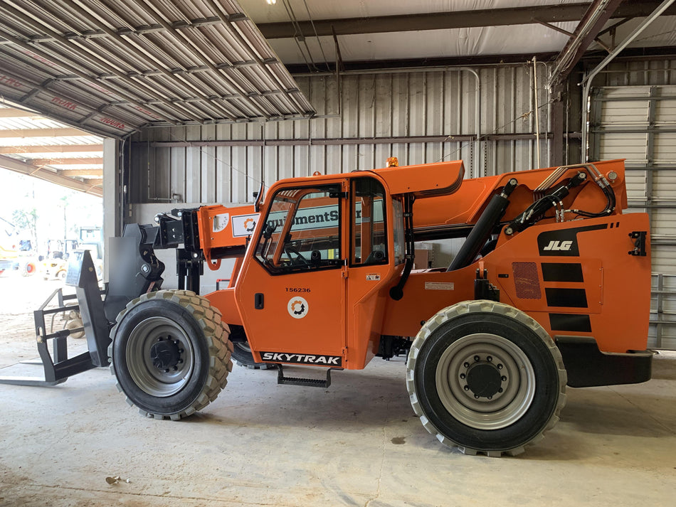 2021 SKYTRAK 10054
