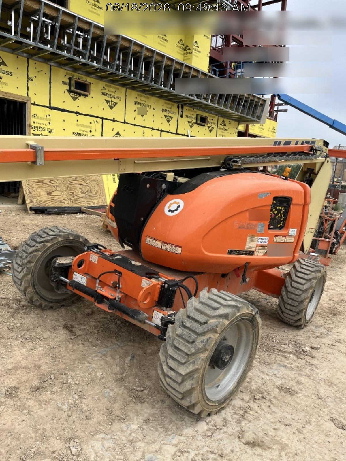 2019 JLG 600AJ