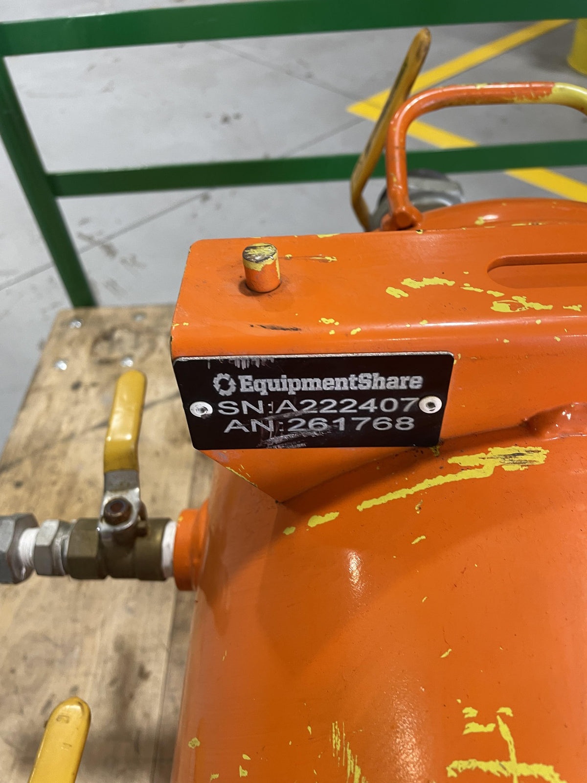 2022 MICHIGAN PNEUMATIC HV-15G-8P-ES-TRACKER