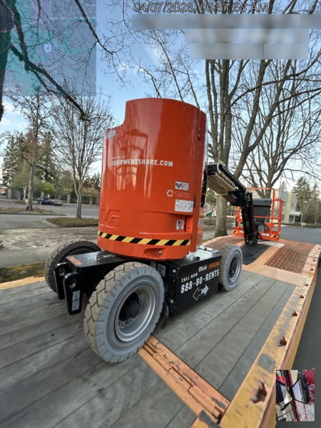 2025 JLG E300AJP