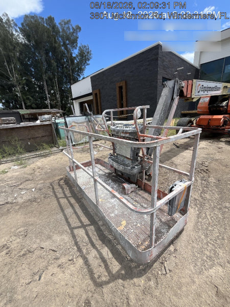 2020 JLG 660SJ