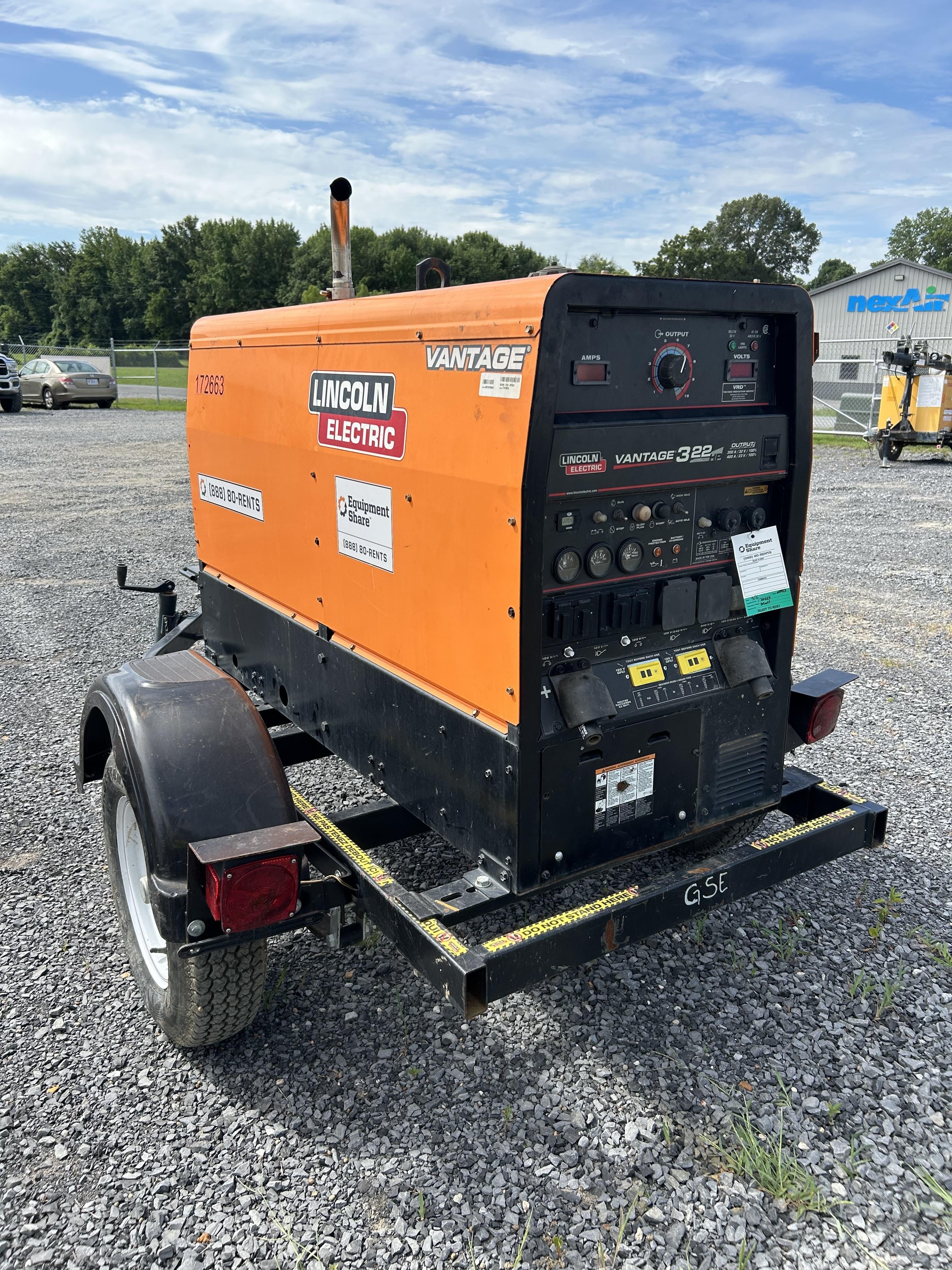 2021 Lincoln Electric Vantage 322 Vantage 322 Ready Pak 3 w/ Decals, ORANGE (includes trailer, cable rack, fender light kit) NO Telematics