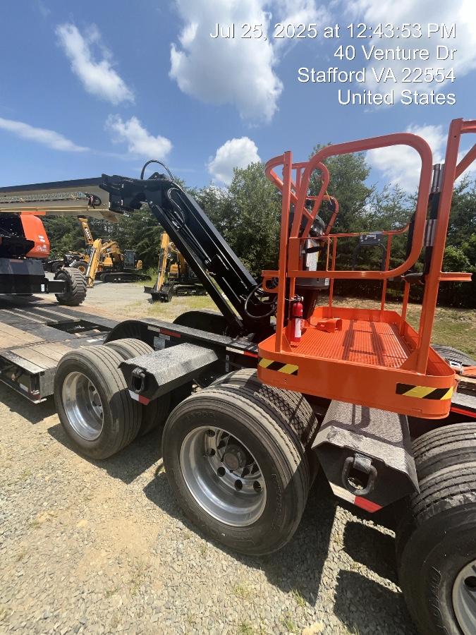 2025 JLG 660SJ