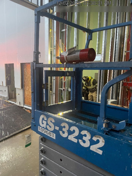 2020 Genie GS-3232 Standard, Folding half height swing gate