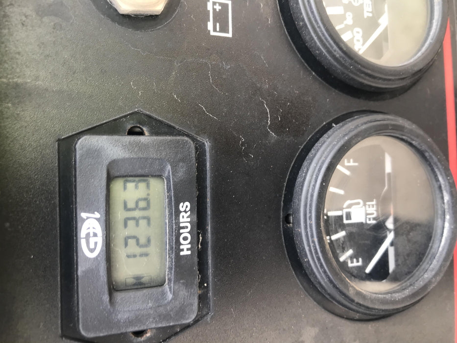 2019 Lincoln Electric Vantage 322 Welder Ready-Pak 3, Two wheel trailer, Fender and Light kit, Cable Rack