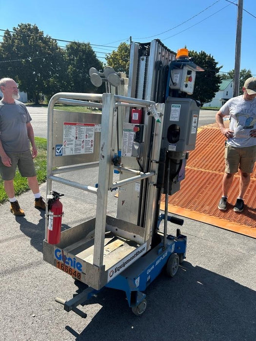 2021 GENIE AWP-30S DC