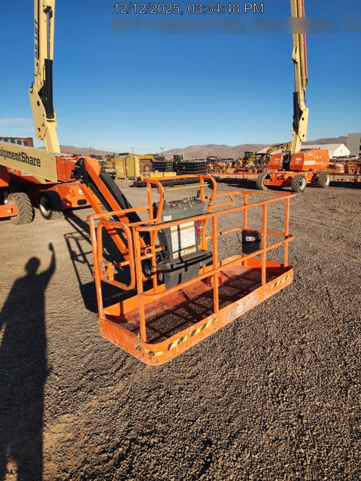 2022 JLG 860SJ