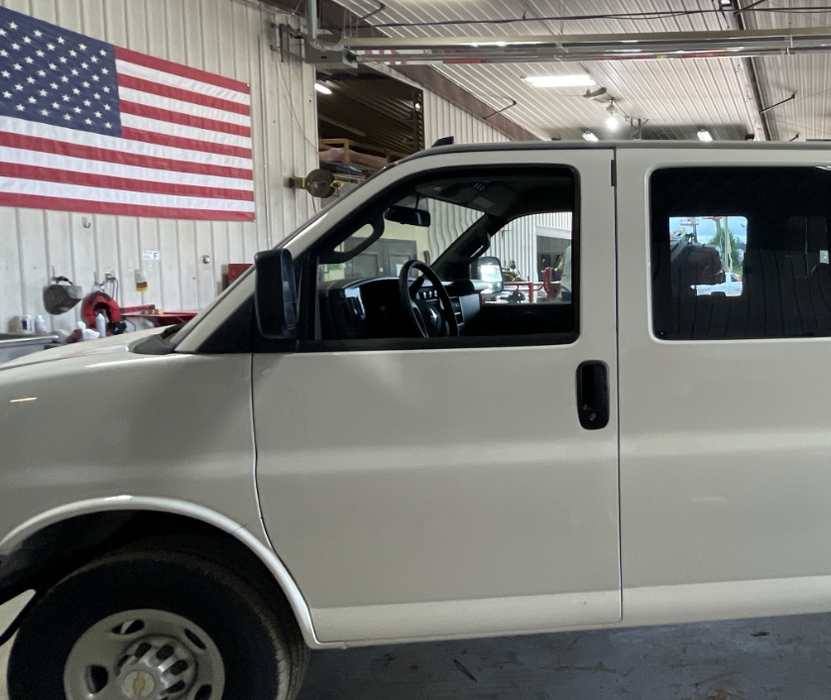 2023 CHEVROLET Express Van - Rental