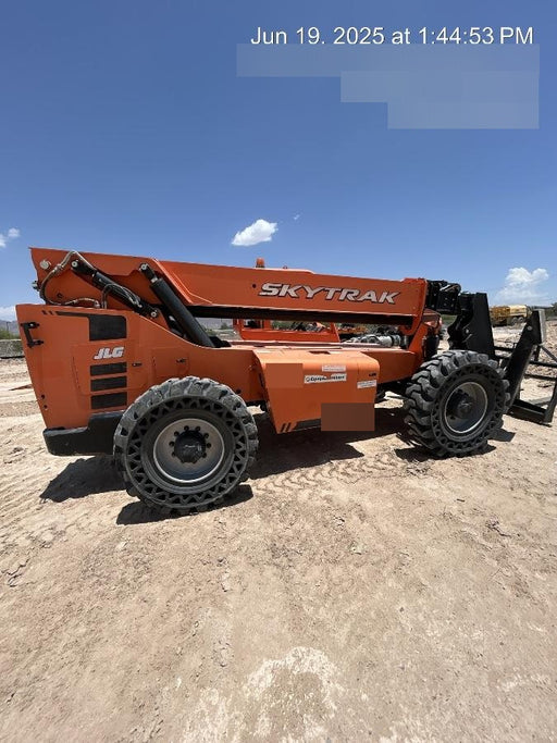 2018 Skytrak 10054 Skytrak 10054 10K Telehandler w/Open ROPS Solid Tires, LED Work Lights, Rotating Beacon, 60" Carriage/60" Forks